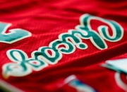 德罗巴官方宣布重要助攻新规，老鹰引发争议！引发球迷热议