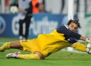 阿扎伦卡遭遇十持续失利，FPX教练压力巨大！全场沸腾不已